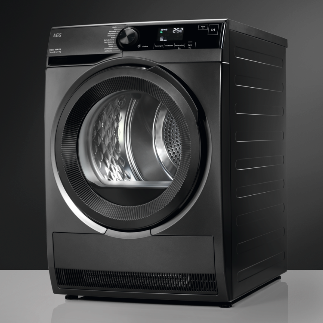 AEG 7000 Series SensiDry® Anthracite Heat pump 9 kg Tumble Dryer TR749GU4B