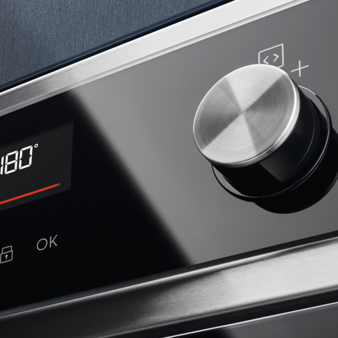 Electrolux 600 Series SurroundCook® Oven Black & Stainless Steel EOF6P46X