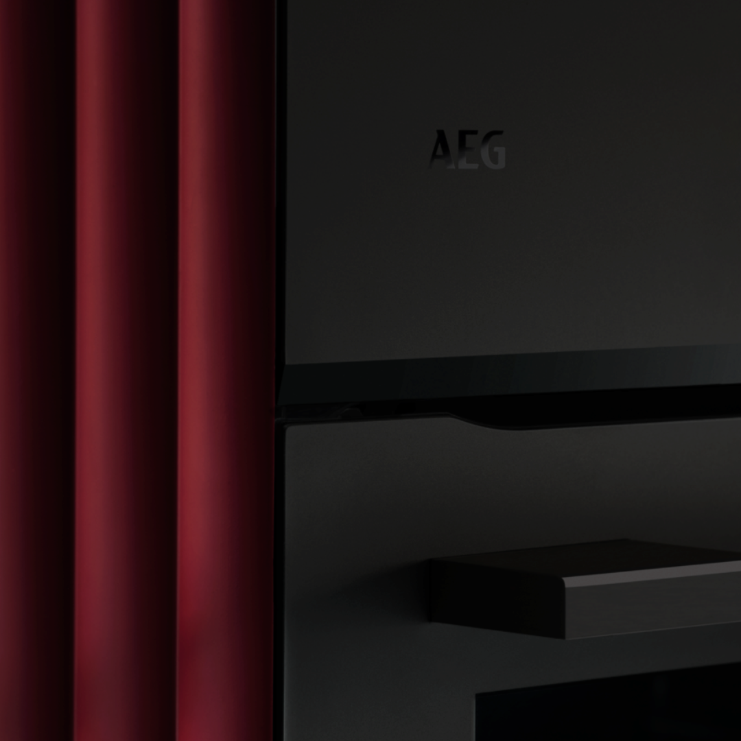 AEG 9000 Series Matt Black ProAssist Combination Microwave and Built-in Oven NKK9N821T