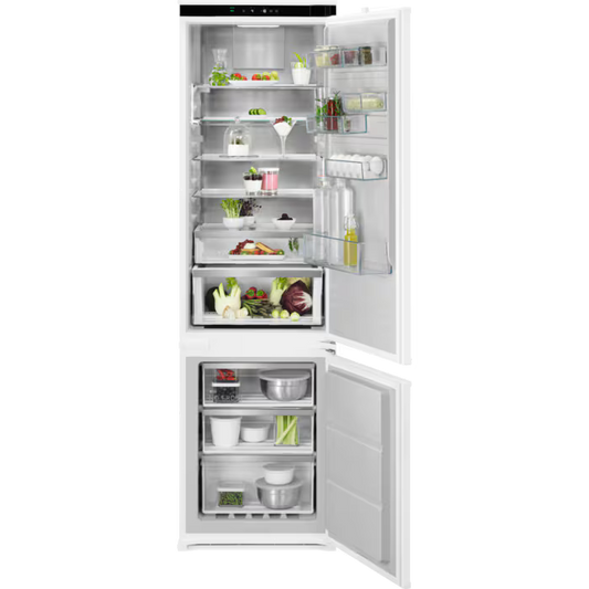 AEG 8000 Series Integrated Cooling 360° Fridge Freezer 188.4 cm NSC8M191DS